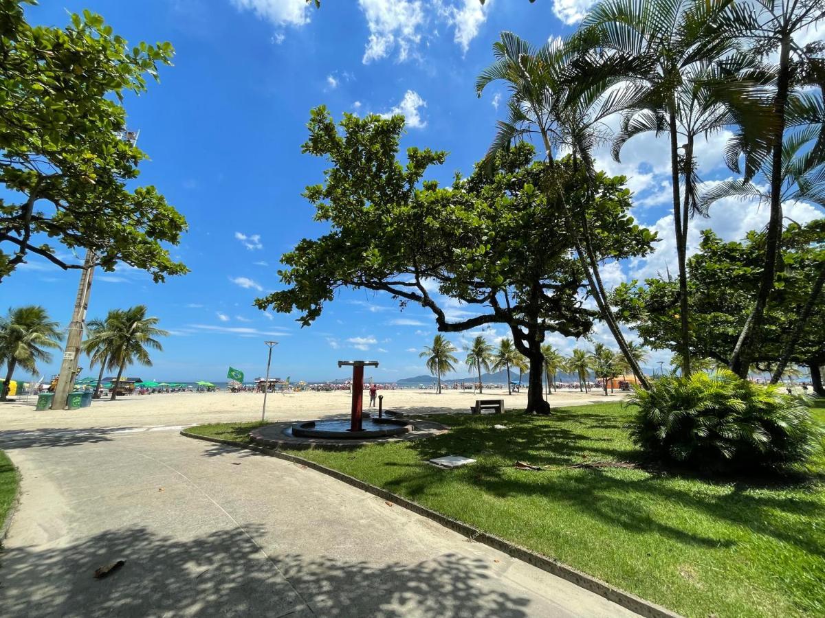 Praia Gonzaga, Santos Luaran gambar